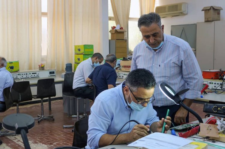 أختتام الدورة التدريبية لفنيي شركة الخليج العربي للنفط