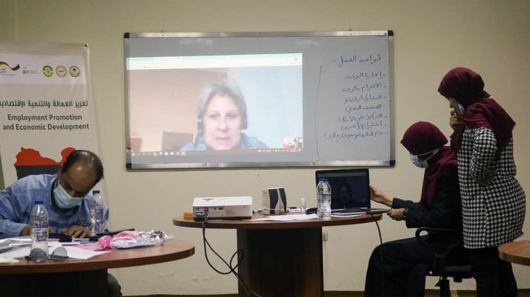 أختتام الدورة الثالثة من البرنامج التدريبي للتوجيه والارشاد المهني