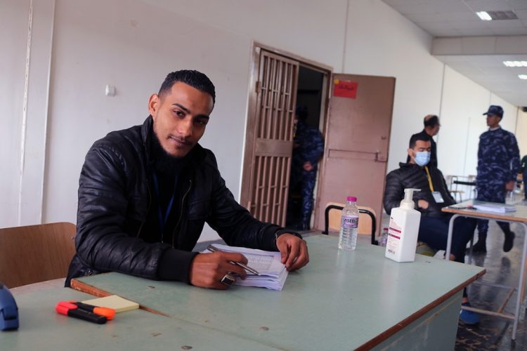 أجراءات المقابلات الشخصية لخريجي الجامعات القاطنين في المنطقة الشرقية