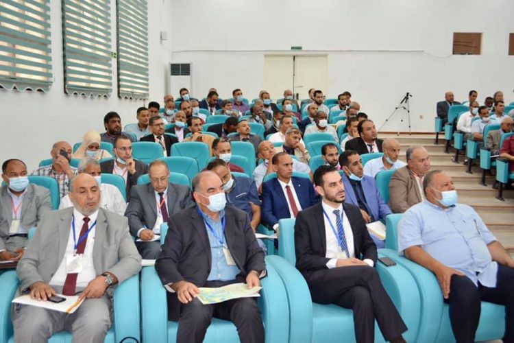 الملتقى الأول للكليات التقنية والمعاهد التقنية العليا