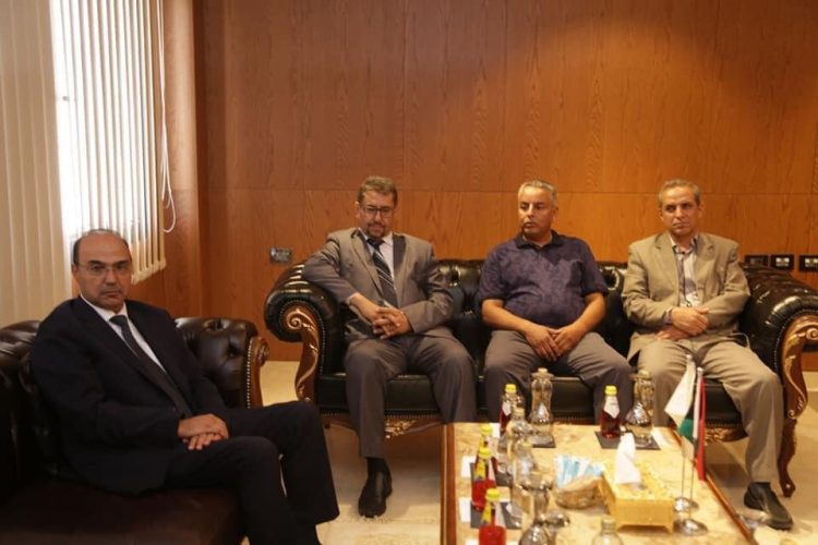 وزير التعليم التقني والفني يؤكد على ضرورة العمل على صيانة وتجهيز المؤسسات التقنية والفنية ببلدية بنغازي