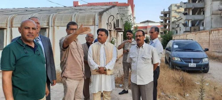 وزير التعليم التقني والفني يتفقد المؤسسات التقنية الواقعة بمدينة بنغازي