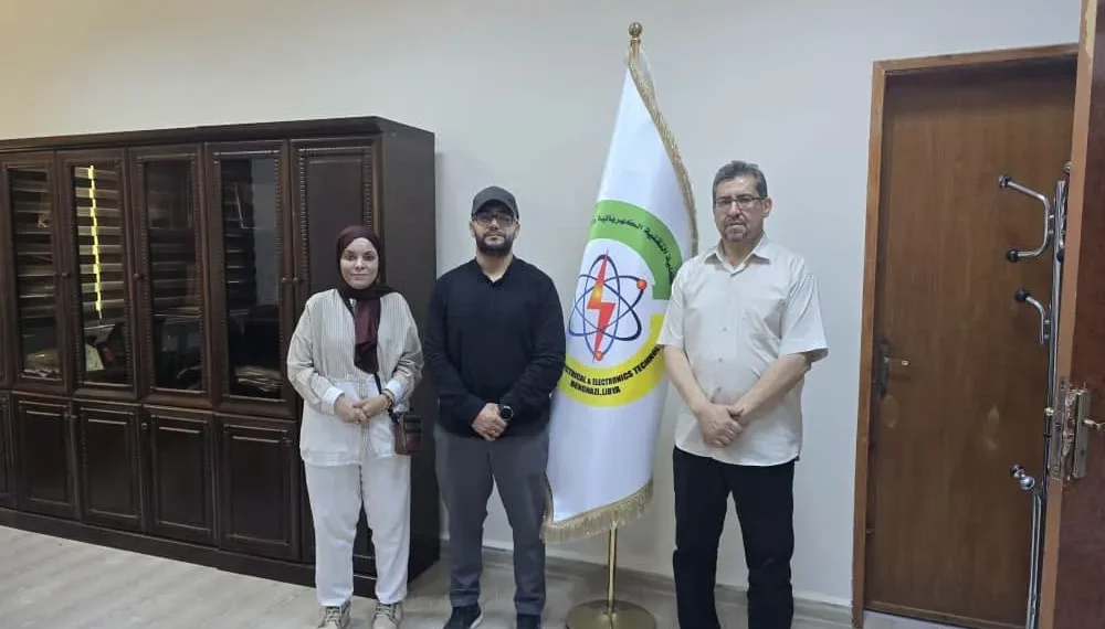 تعزيز التعاون بين الكلية وهواوي ليبيا